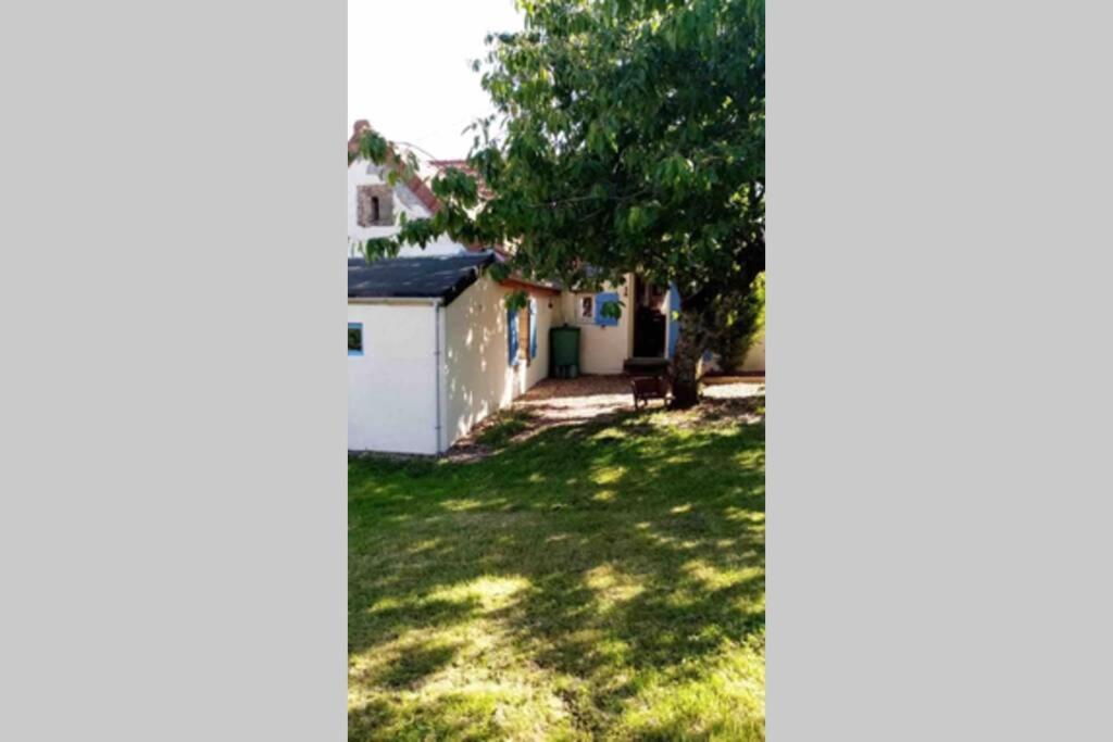 Maisonnette De Charme Climatisee La Machine Exterior photo